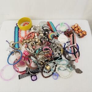 Lot of mixed costume jewelry 2 Lbs